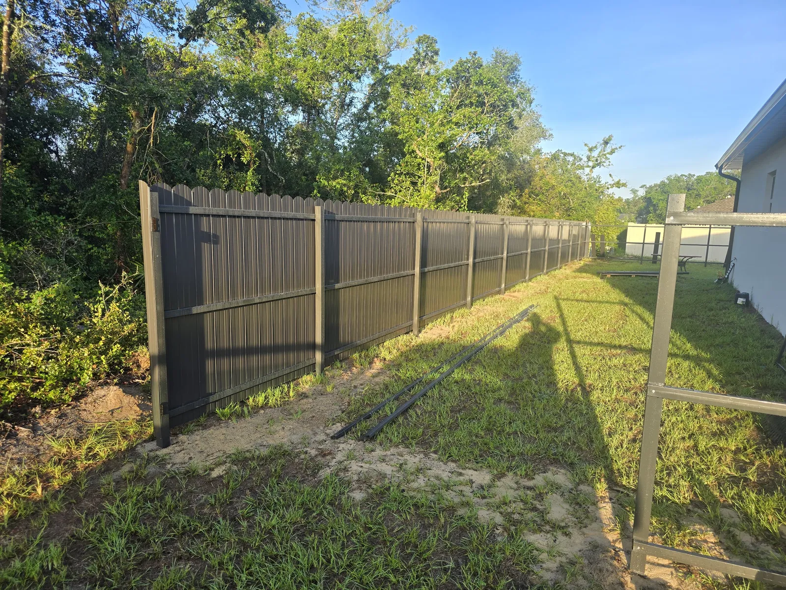 Durafence in bronze in Central Florida