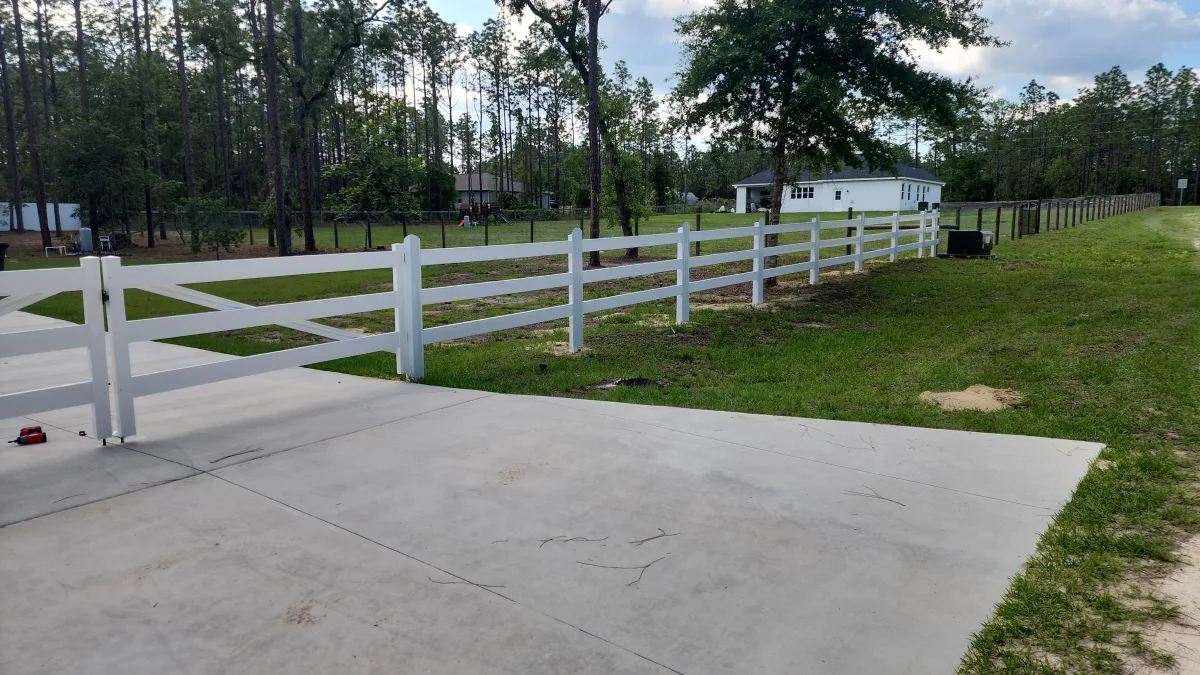 Horse fence at the driveway in Central Florida